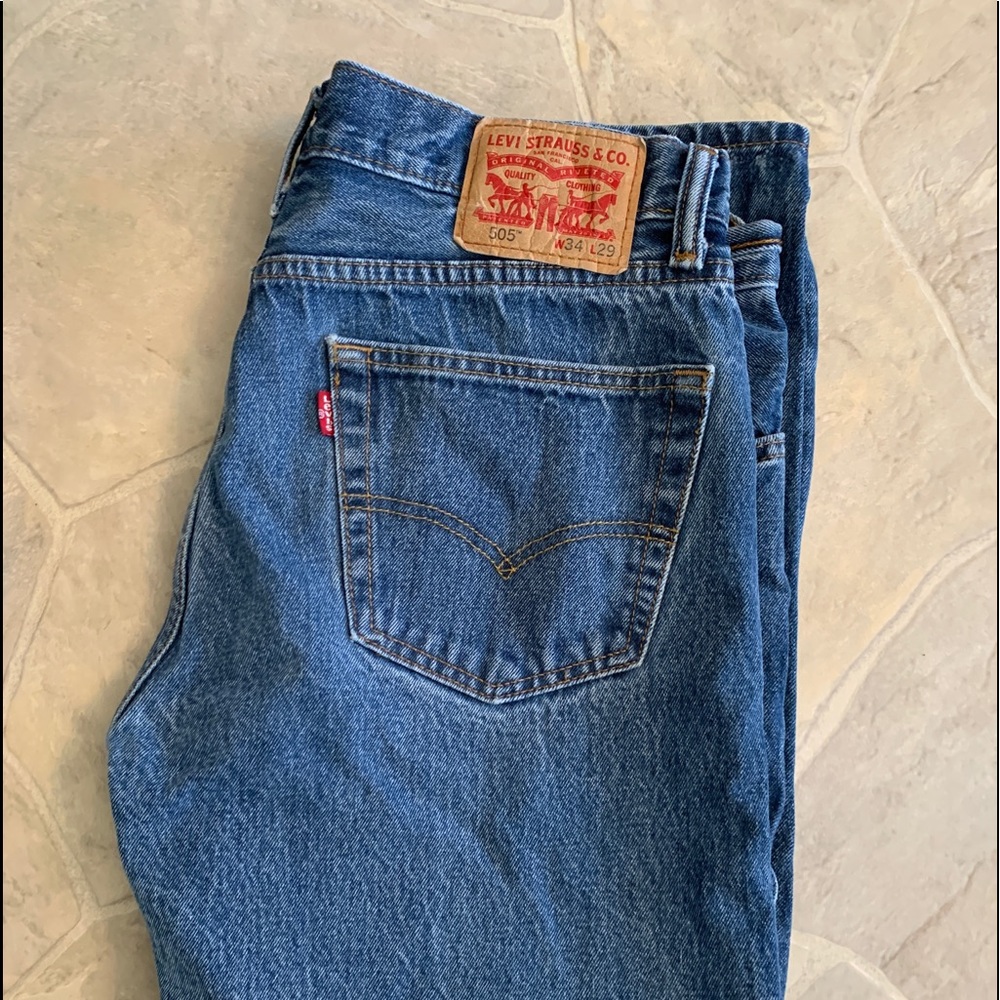 Levi’s 505 Waist 34” Length 29” Jeans